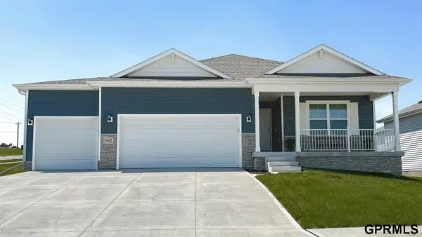 5556 N 186th Avenue, Elkhorn, NE 68022