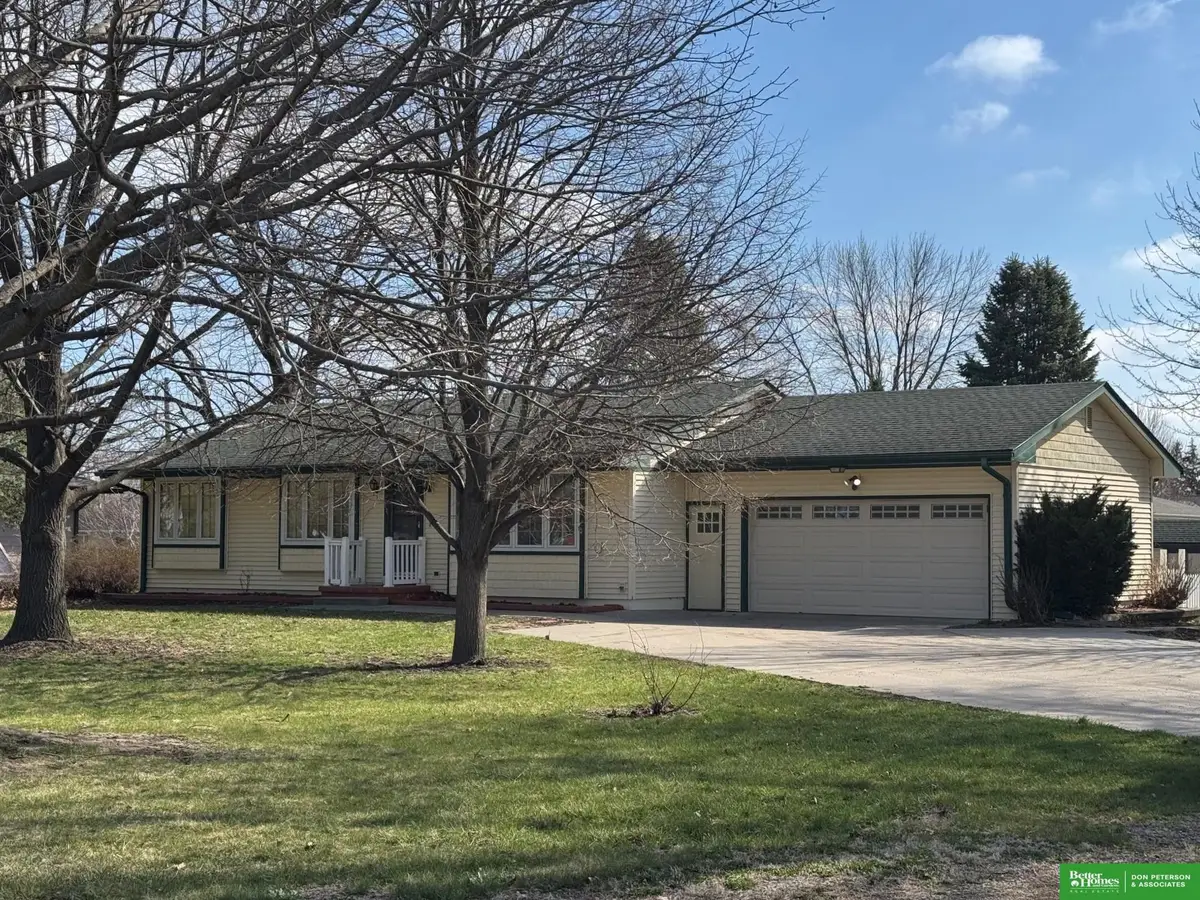 321 S 8th Street, Tekamah, NE 68061 - #1