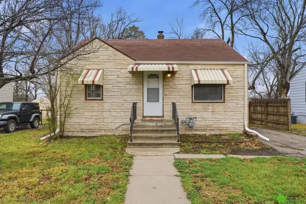 5920 Huntington Avenue, Lincoln, NE 68507