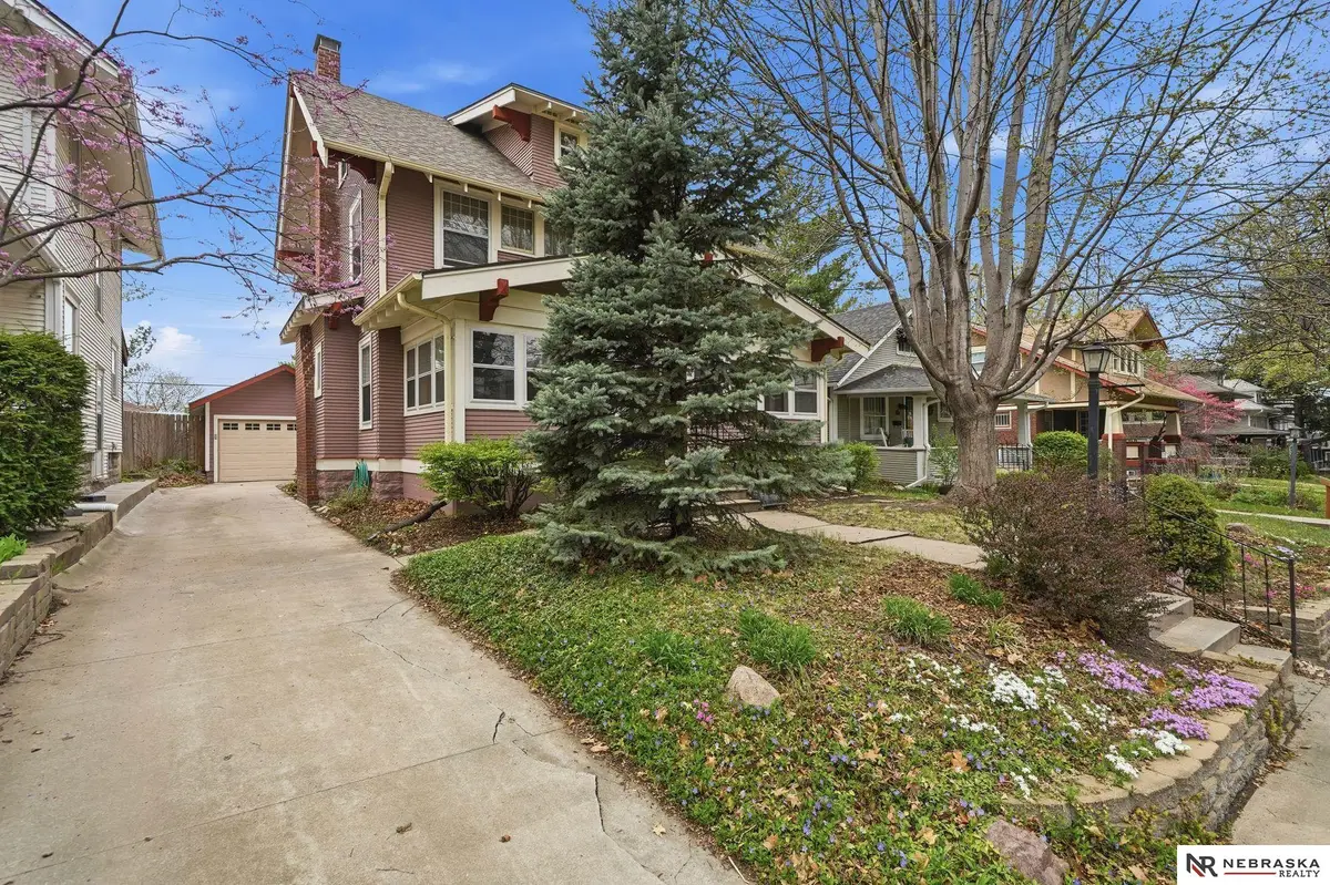1915 S 23 Street, Lincoln, NE 68502 - #1