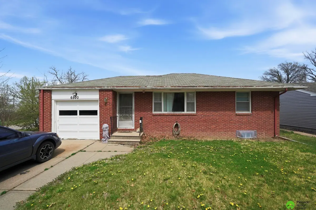6500 Knox Street, Lincoln, NE 68507 - #1