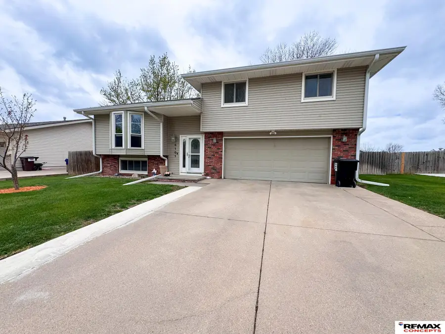 6101 S 43rd Street, Lincoln, NE 68516 - #2