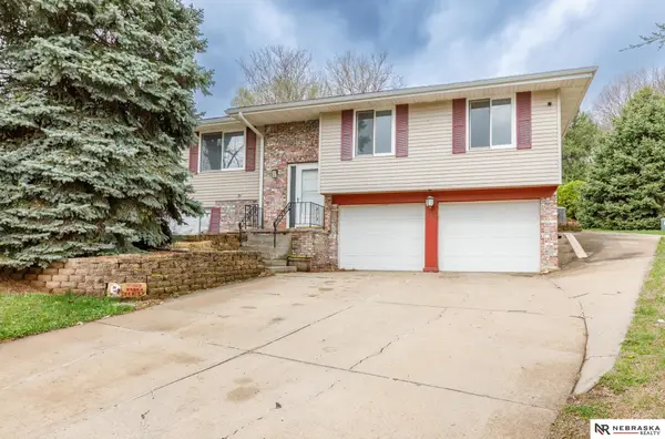 508 Jinings Drive, Bellevue, NE 68005