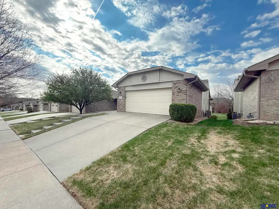 5721 Shadow Lane, Lincoln, NE 68516 - #3