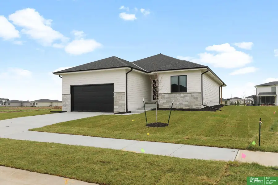 20944 Ellison Avenue, Elkhorn, NE 68022 - #2