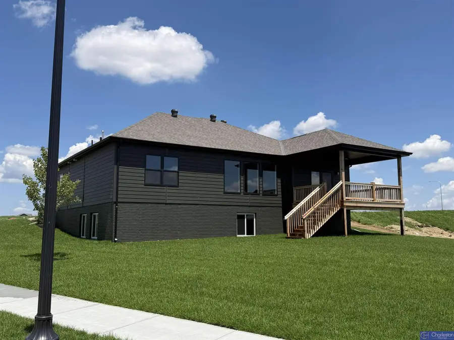 20021 P Street, Omaha, NE 68135 - #2