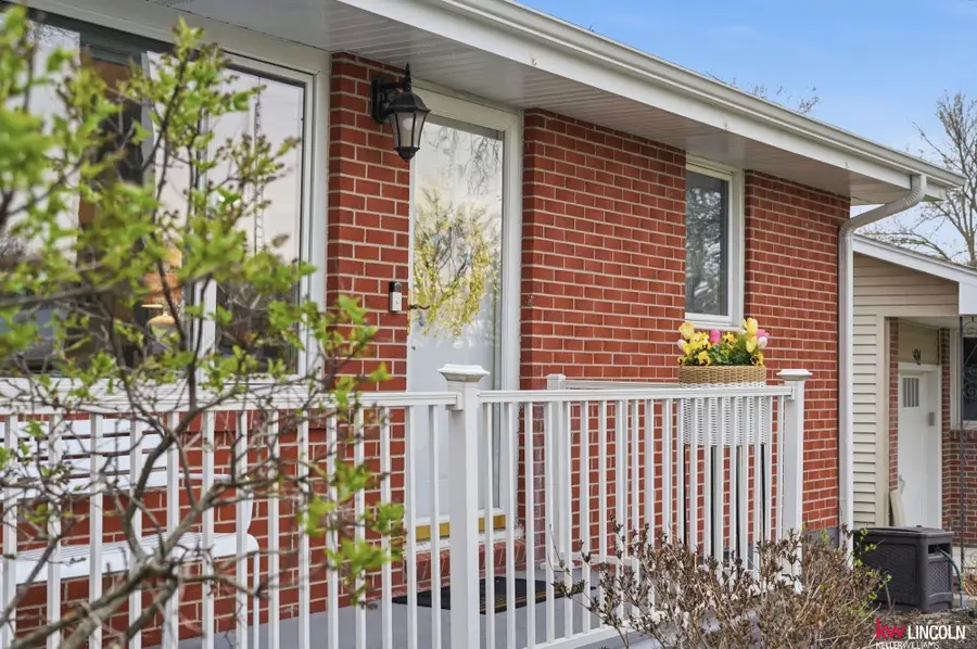 430 Indian Road, Lincoln, NE 68505 - #3