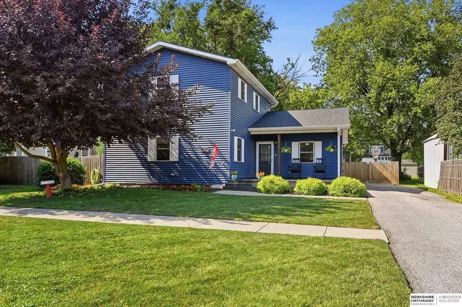 305 E 6th Street, Malvern, IA 51551 - #2