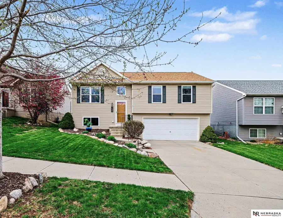 14502 Knudsen Street, Bennington, NE 68007 - #2