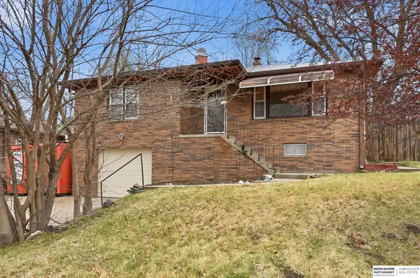 807 N 5th Street, Bellevue, NE 68005