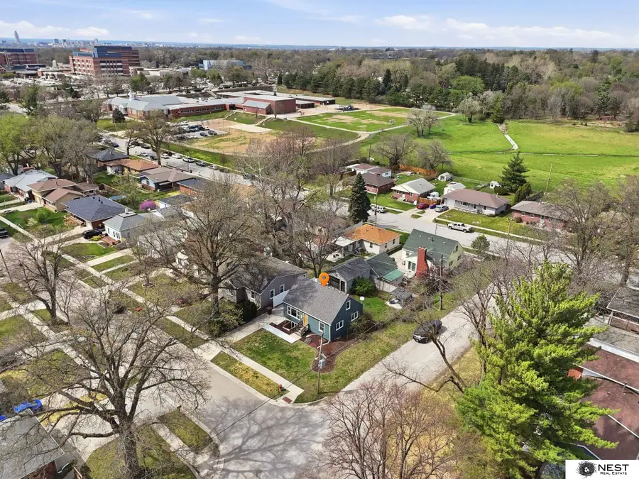 5448 Oldham Street, Lincoln, NE 68506 - #3