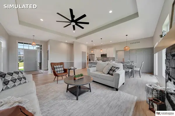 7444 Maxine Drive, Lincoln, NE 68516