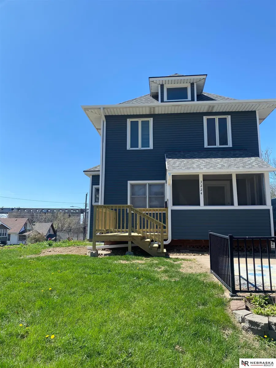 3224 S 32nd Avenue, Omaha, NE 68105 - #2
