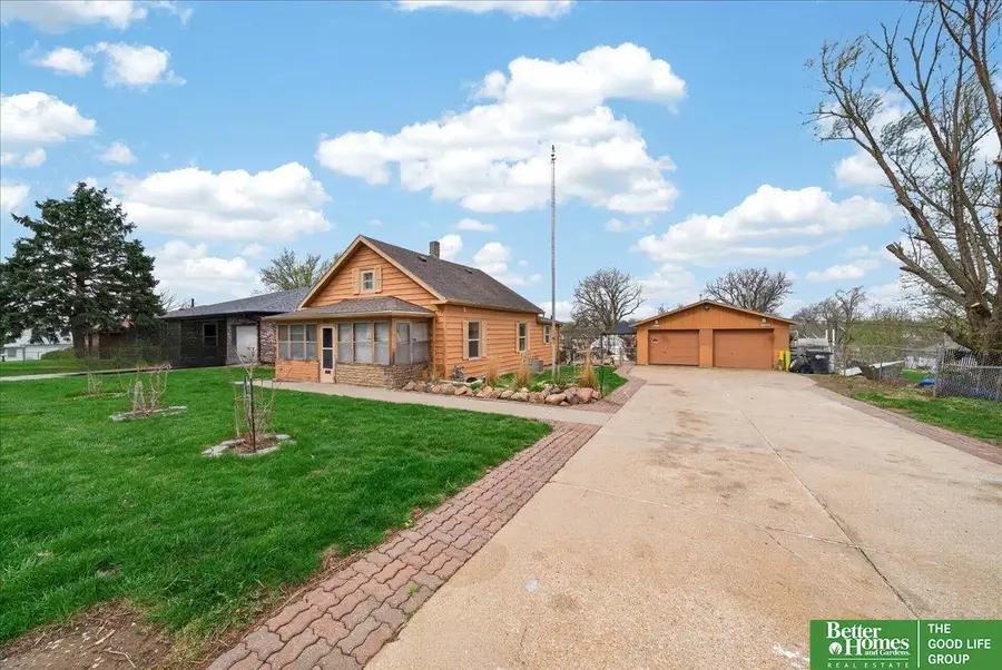 5420 S 49 Avenue, Omaha, NE 68117 - #3