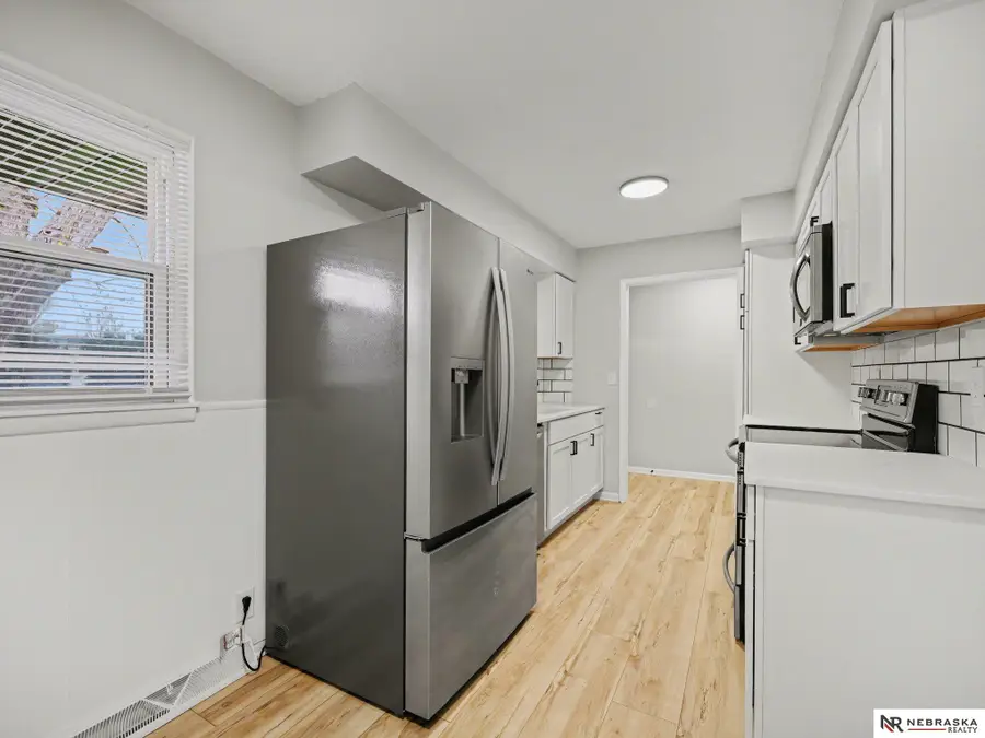 108 Hillside Drive, Bellevue, NE 68005 - #3