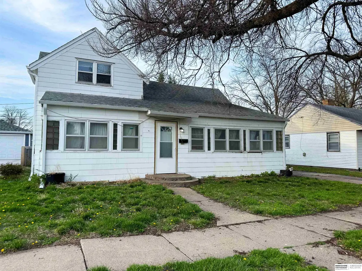 1342 E 5th Street, Fremont, NE 68025 - #1