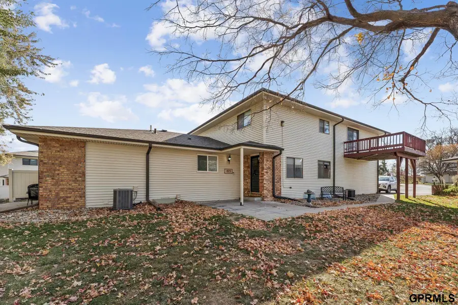 823 N 123 Court, Omaha, NE 68154 - #2
