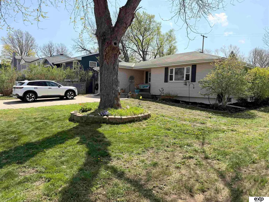 8759 S Glenview Drive, La Vista, NE 68128 - #2