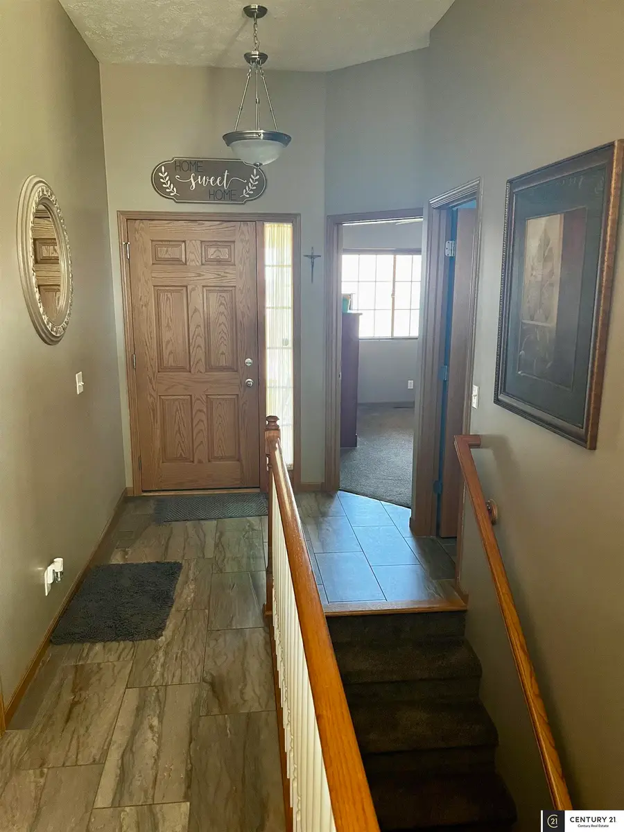 2509 Aberdeen Drive, Papillion, NE 68133 - #2