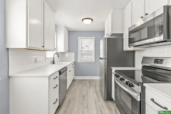 4602 N 47th Street, Omaha, NE 68104