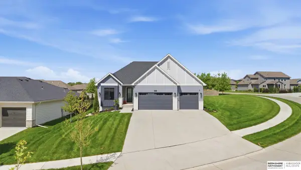 2316 N 182nd Avenue, Elkhorn, NE 68022
