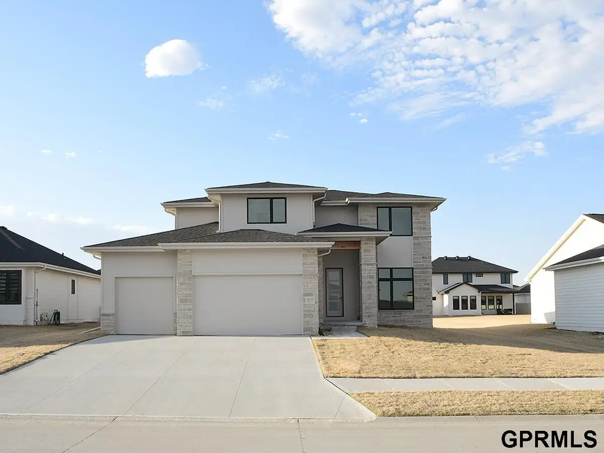 21121 Jessie Avenue, Elkhorn, NE 68022 - #1
