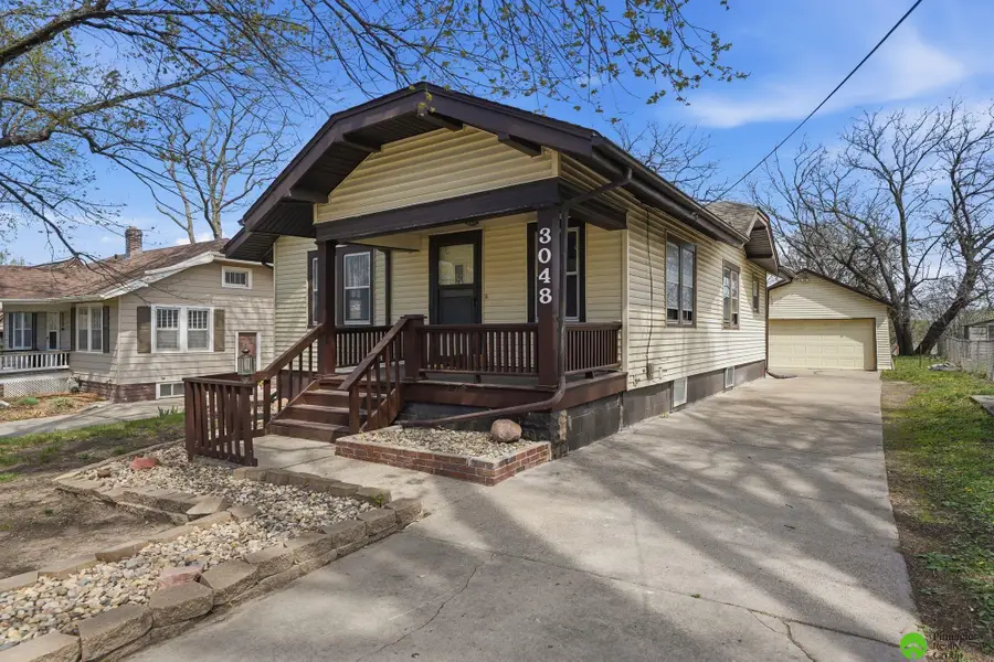 3048 S 48th Street, Lincoln, NE 68506 - #3