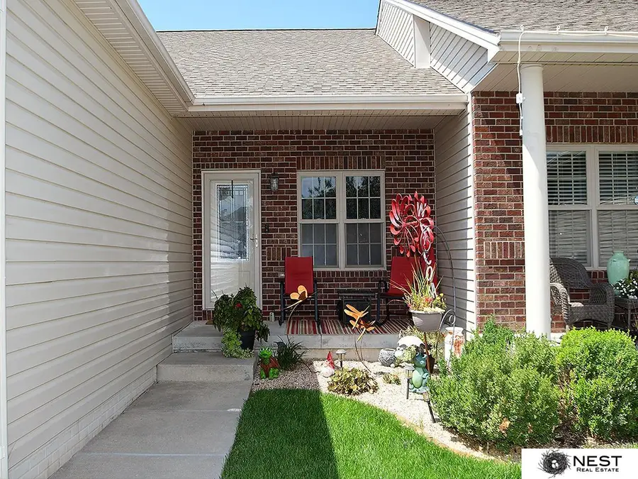 7615 Greycliff Drive, Lincoln, NE 68516 - #2