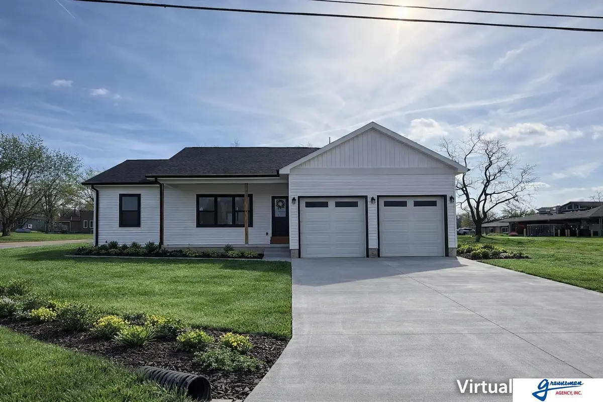 1242 C Street, Pawnee City, NE 68420 - #1