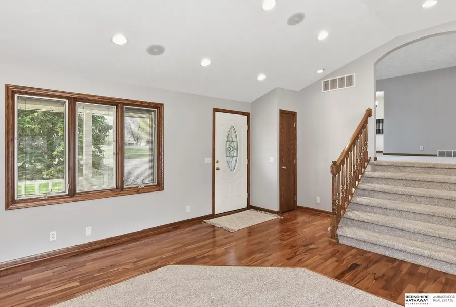 6245 Ponderosa Circle, Omaha, NE 68137 - #3