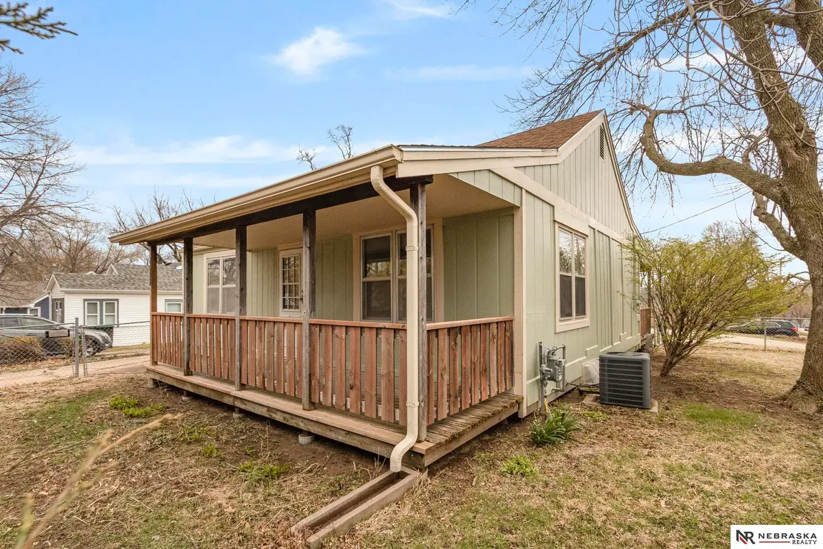 6073 Franklin Street, Omaha, NE 68104 - #1