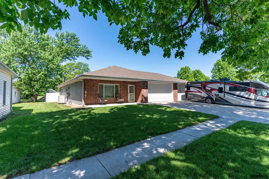 943 Redwood Avenue, Crete, NE 68333 - #2