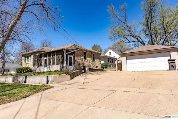 2344 S 11th Street, Lincoln, NE 68502