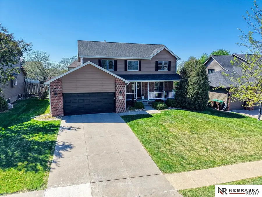 6151 Glass Ridge Drive, Lincoln, NE 68526 - #2