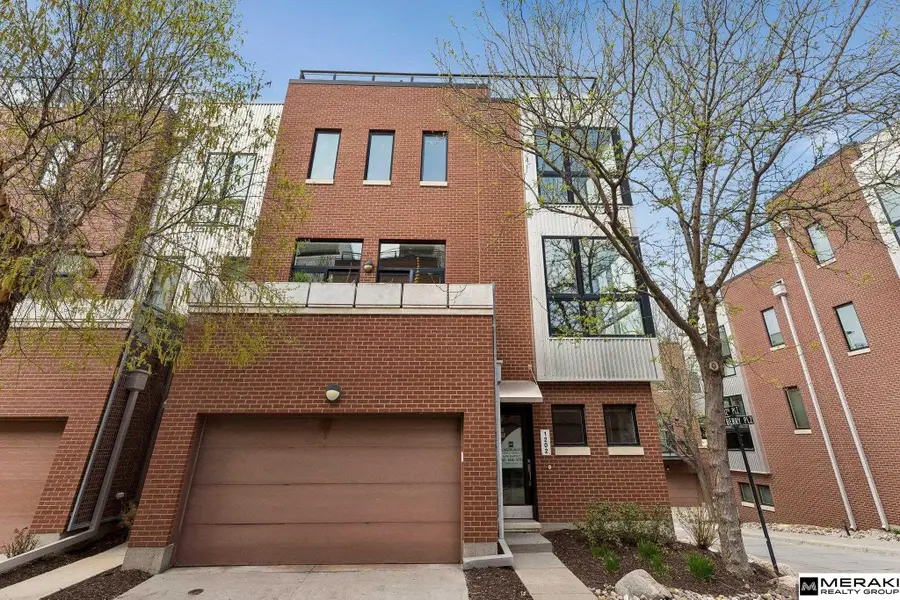 1202 Mayberry Plaza, Omaha, NE 68108 - #2