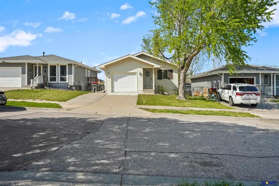 5430 W Cleveland Avenue, Lincoln, NE 68524-2145 - #3