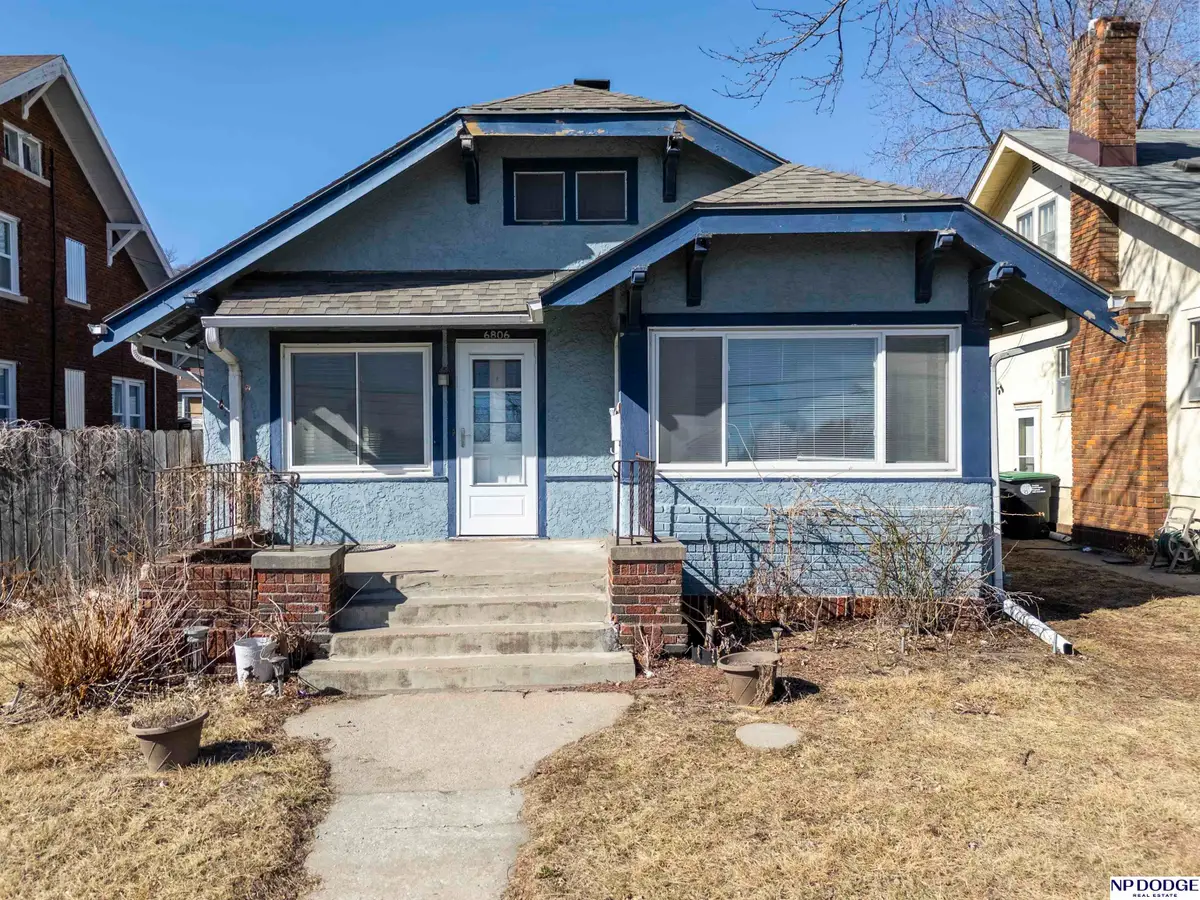 6806 N 30th Street, Omaha, NE 68112 - #1