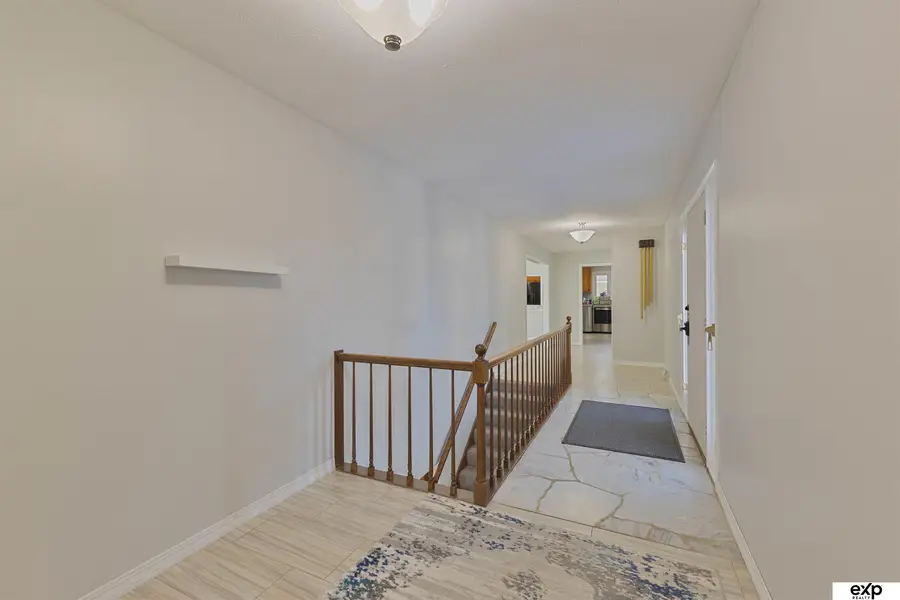 460 Lakehurst Drive, Waterloo, NE 68069-9711 - #3