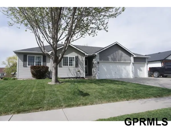 2010 Gunnison Drive, Lincoln, NE 68521