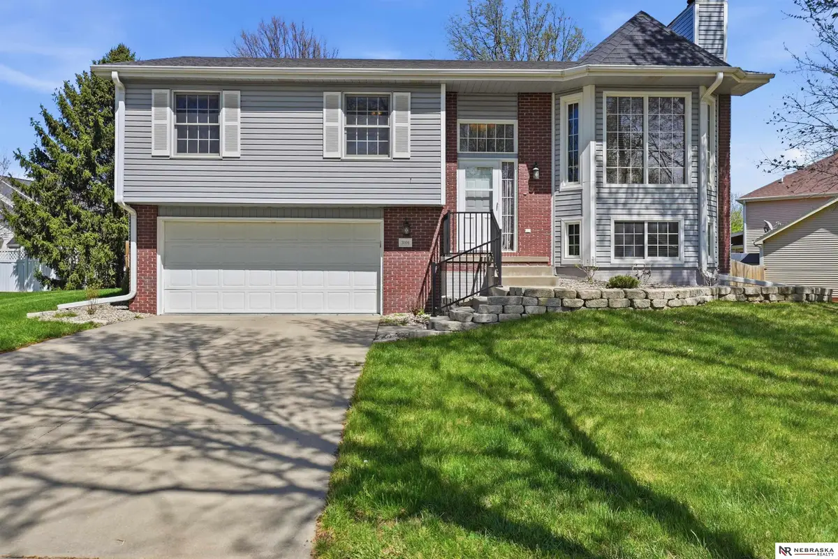 3004 Williamsburg Drive, Lincoln, NE 68516 - #1