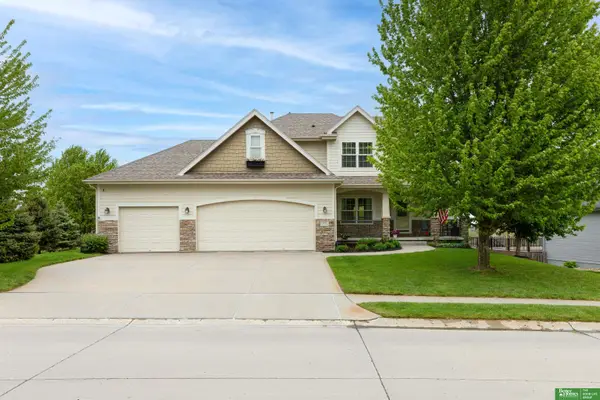 3805 S 202nd Street, Omaha, NE 68130