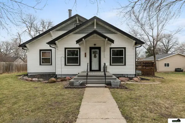 720 E Street, Palmyra, NE 68418