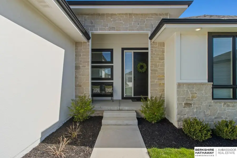 5727 N 208 Street, Elkhorn, NE 68022 - #2