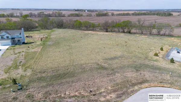 Salt Creek Reserve Lot 7, Hickman, NE 68372