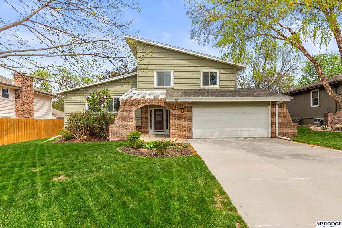 10312 W Street, Omaha, NE 68127 - #1