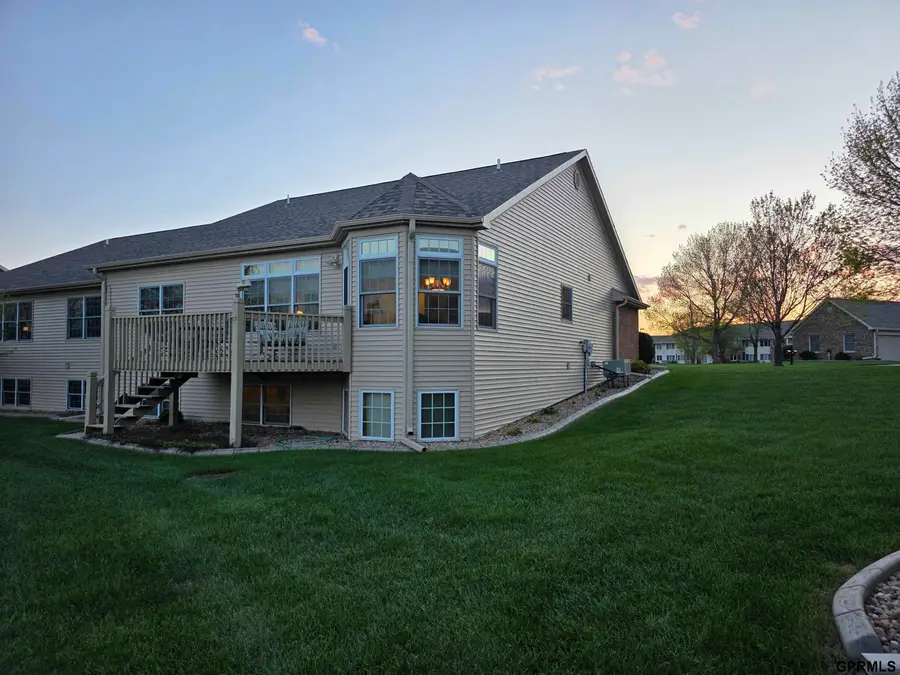 510 Clearwater Circle, Beatrice, NE 68310 - #3