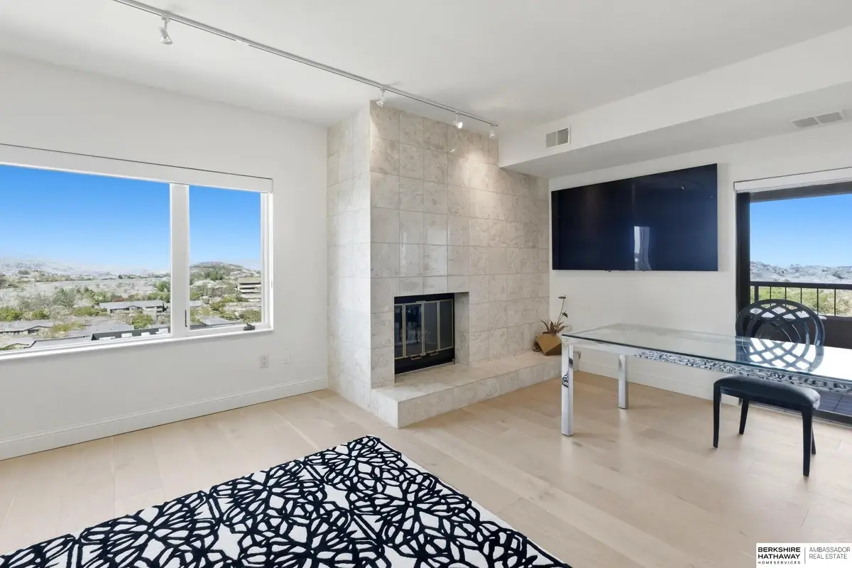 770 N 93rd Street #6B8, Omaha, NE 68114 - #1