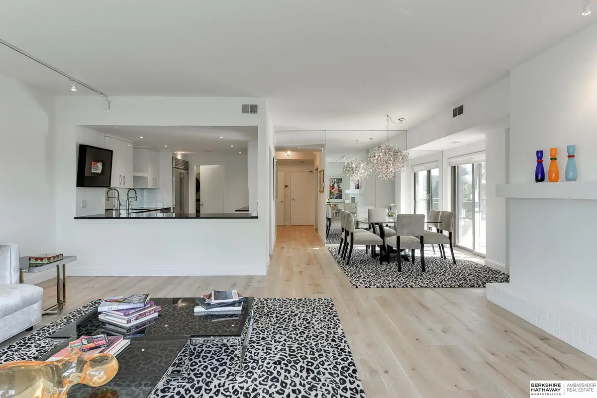 770 N 93rd Street #4D5, Omaha, NE 68114 - #1