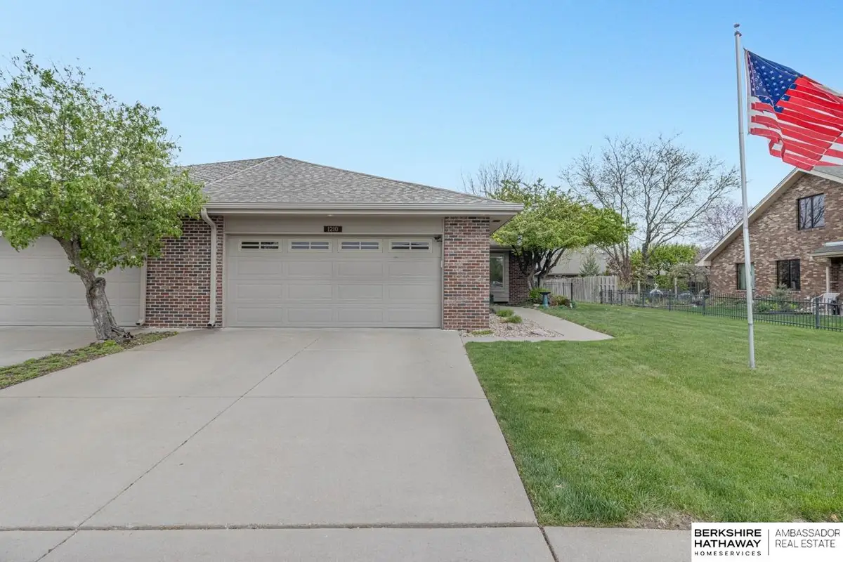 1210 Rockhurst Drive, Lincoln, NE 68510 - #1