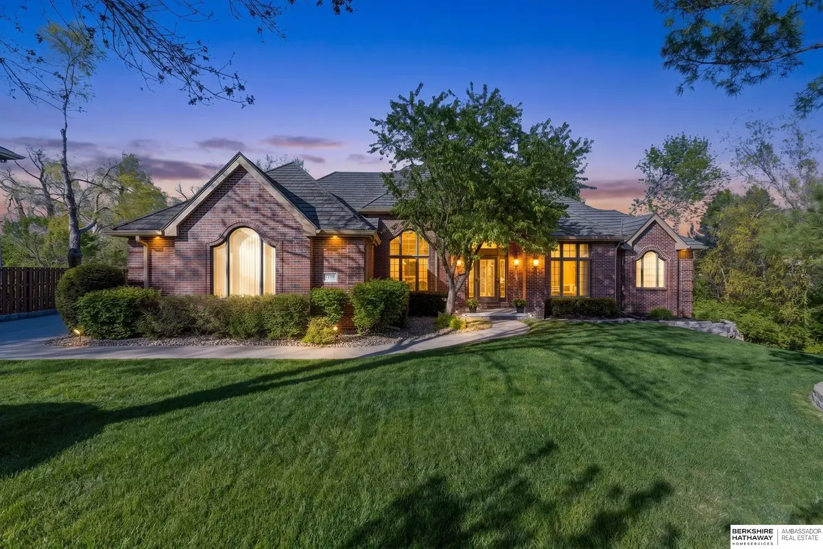 17108 R Circle, Omaha, NE 68135 - #1